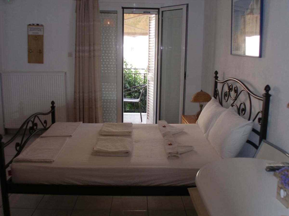 Efi Apartments Мирина Екстериор снимка